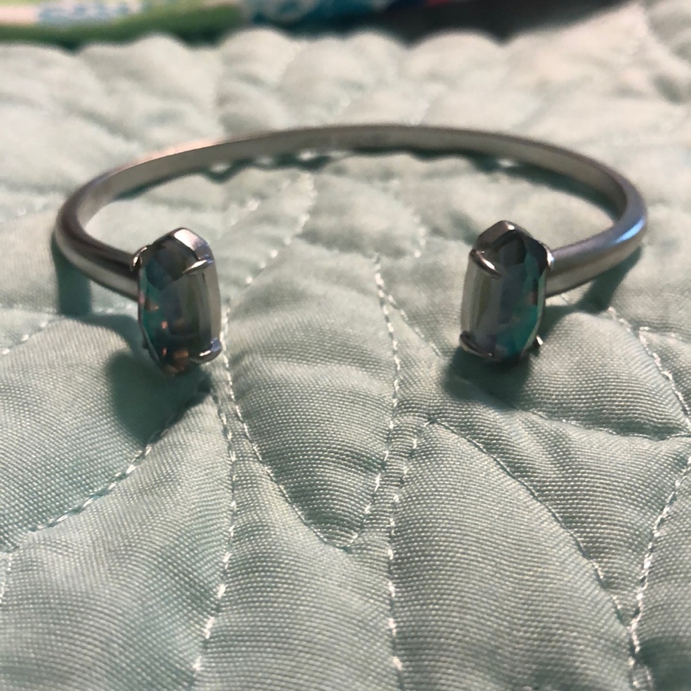 Kendra Scott bracelet